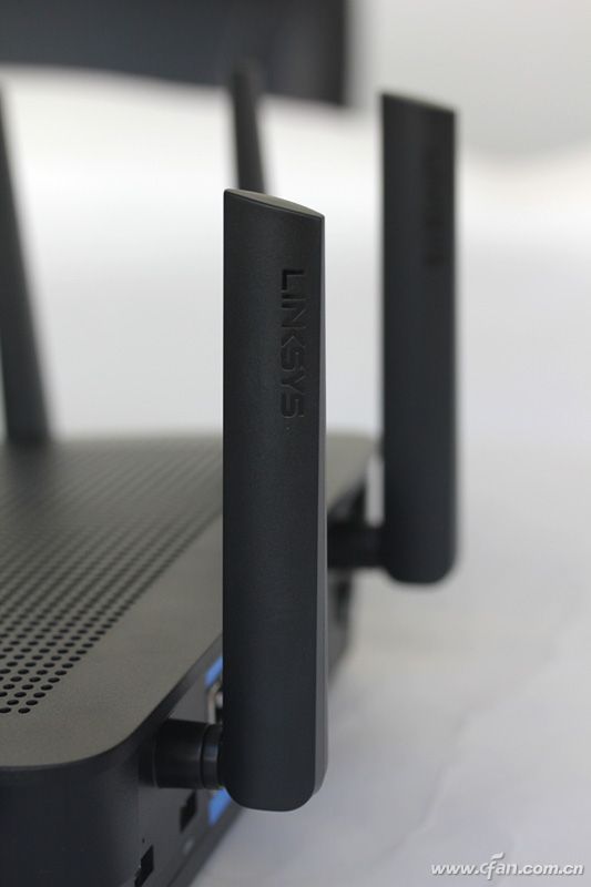 来个巨无霸可好？Linksys EA9500 AC5400M路由器评测_产品_电脑爱好者