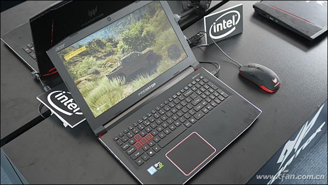 acer-predator-helios-300