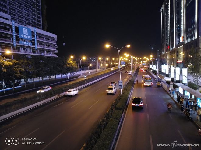 夜间随手拍-公路