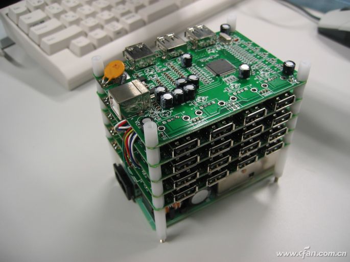 15-hdz-USB-02